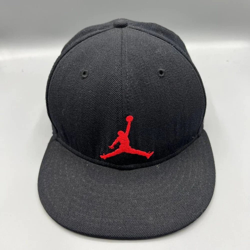 Air Jordan True Hat Men 7 1/2 Black Embroidered Logo Jumpman Fitted Cap